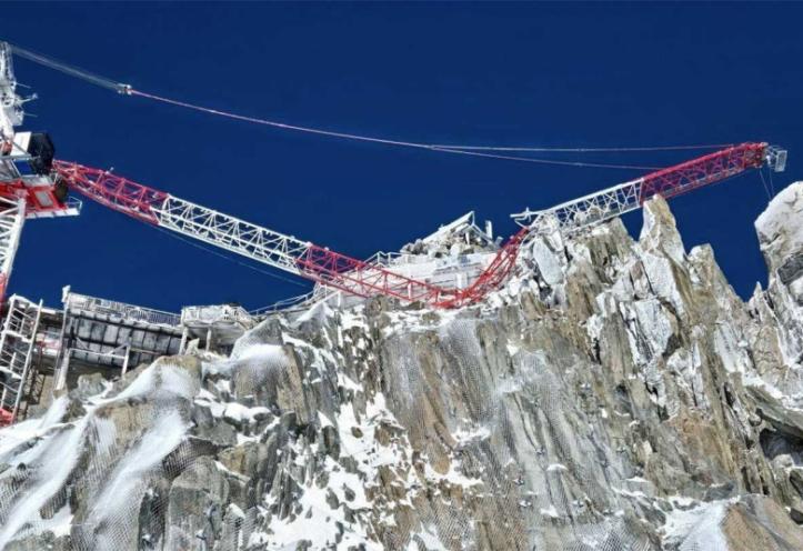 Grands Montets Top Station crane boom collapse